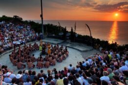VÉ XEM SHOW KECAK TẠI ĐỀN ULUWATU
